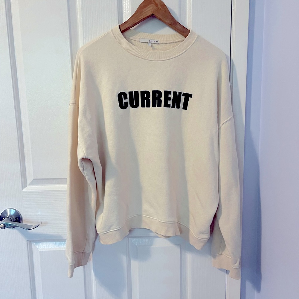 Oak + Fort cream color sweatshirt. One size.